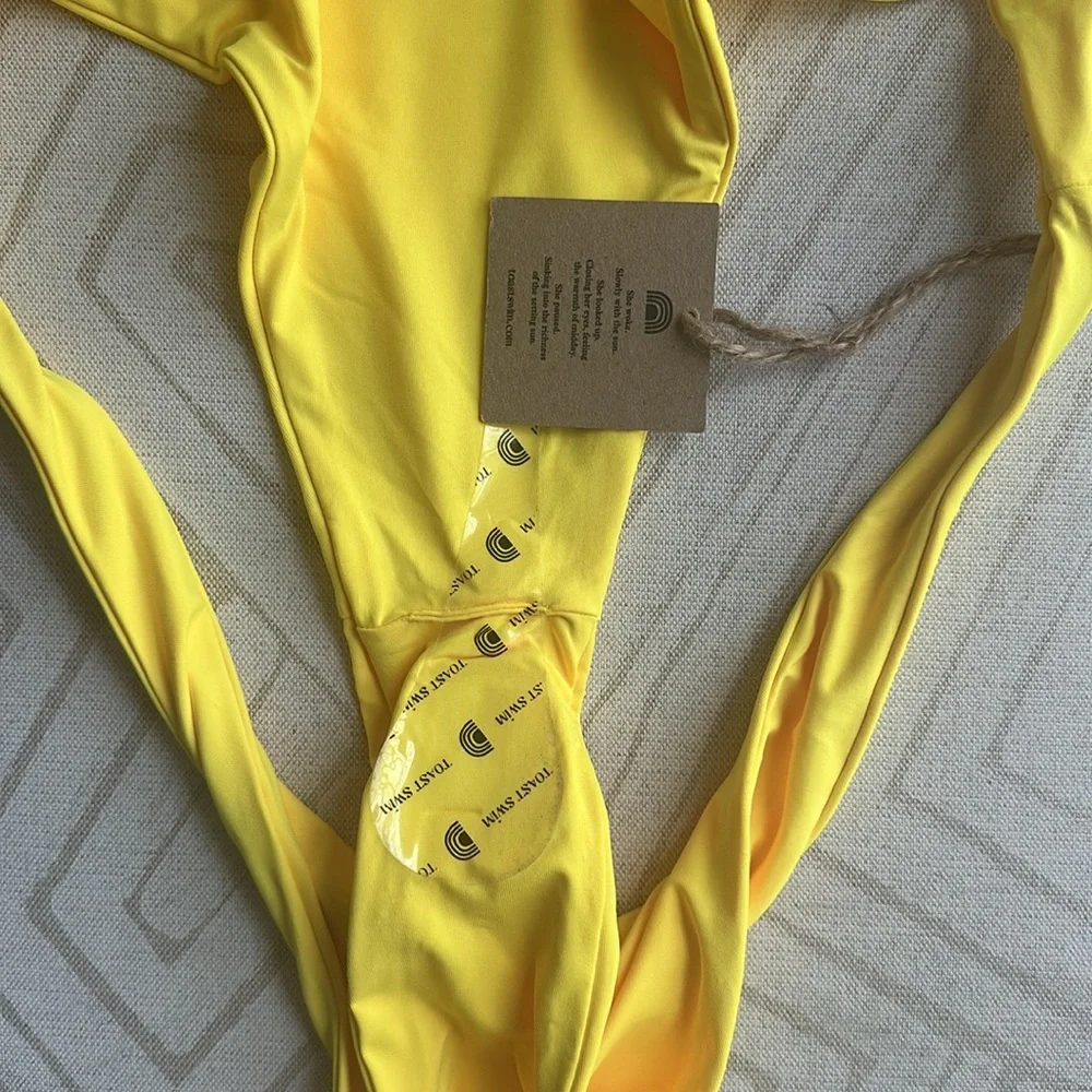 Toast Signature High Hip Bikini Bottoms Size XL